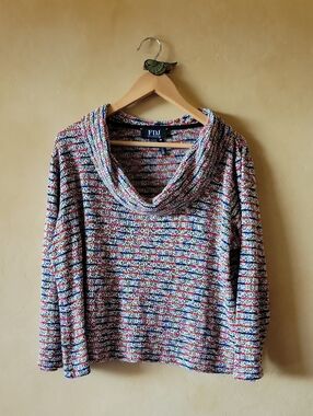 FDJ Cowl Neck Sweater Sz Medium